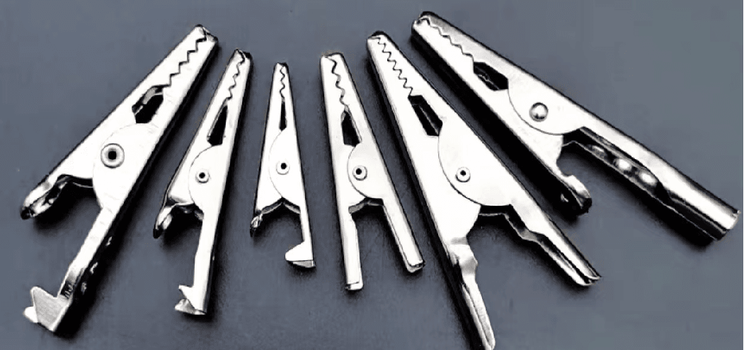 Alligator clip