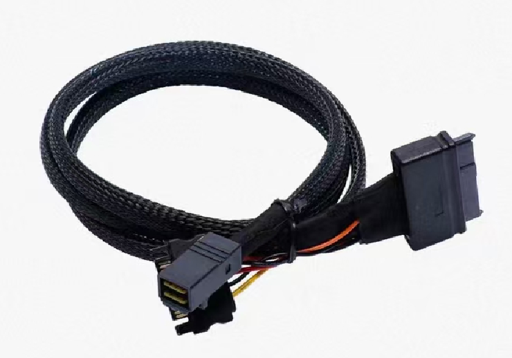 SFF-8643 to SFF-8639 cable